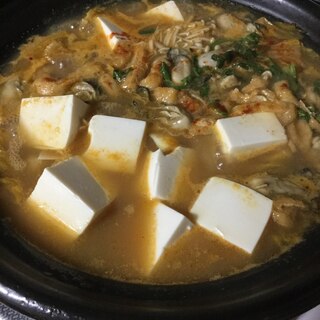 ピリ辛キムチ鍋
